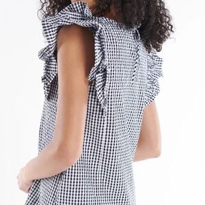 Elle Ruffle Sleeve Blouse